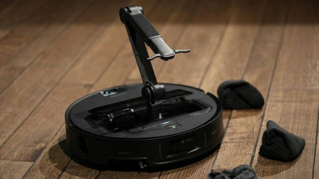 Roborock Unleashes the Saros Z70: A Robot Vacuum with a Grasp on the Future The Roborock Saros Z70